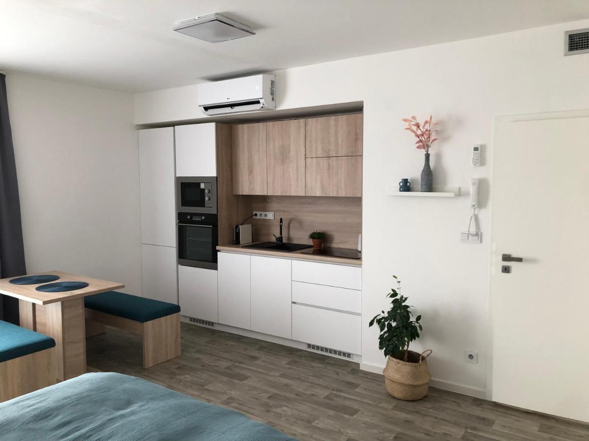 Apartman X28 Mikulov Exterior foto